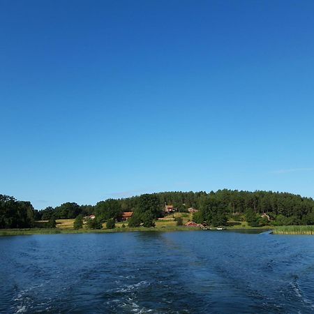 Edsbruk Gaerdsholmens Skaergardshemman "Eken"ヴィラ エクステリア 写真